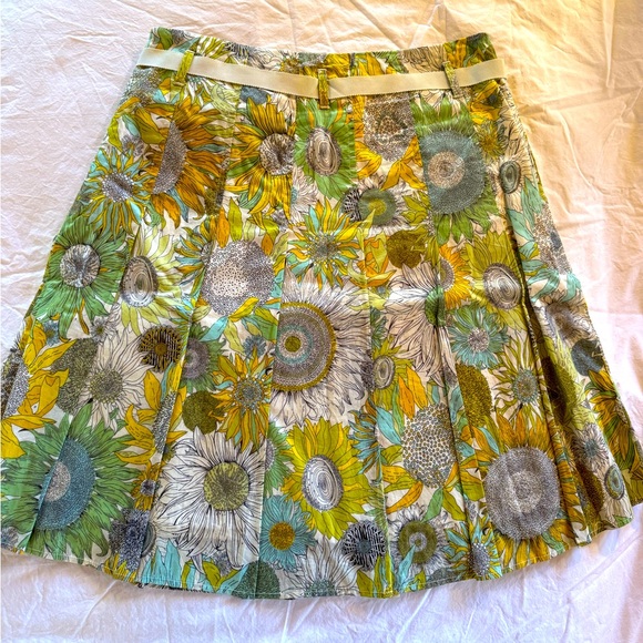 J. Crew Floral Skirt Liberty of London XS - Picture 5 of 9